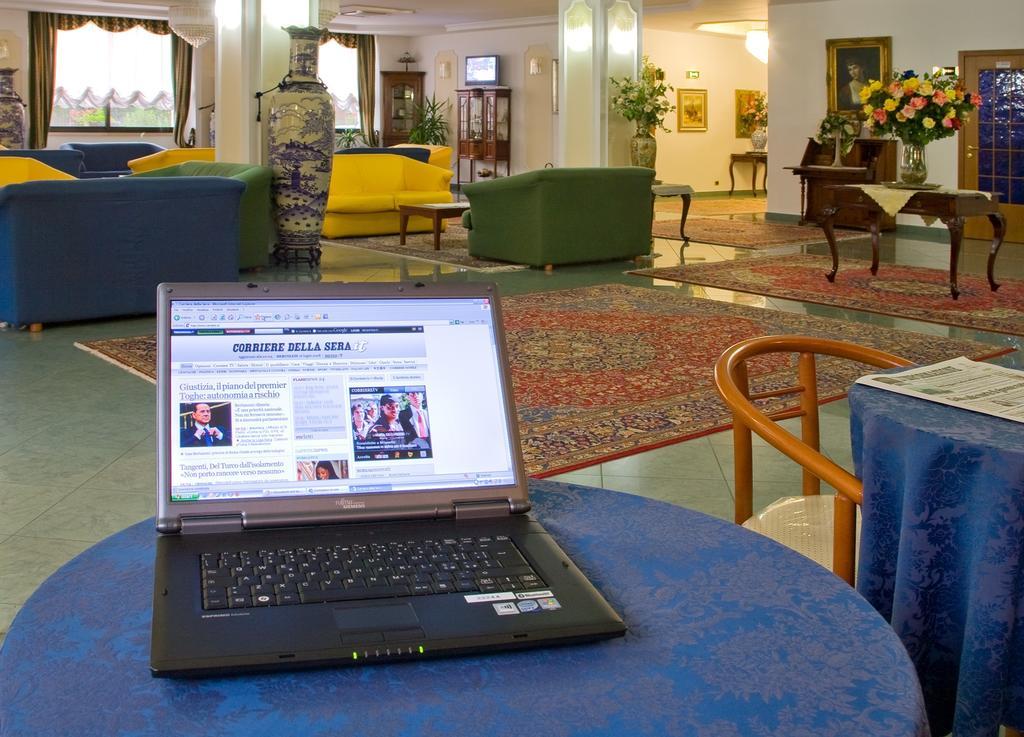 Campegine Valdenza Hotel מראה חיצוני תמונה